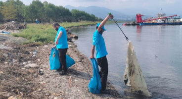 Kocaeli’nin kıyı şeritleri 10 ton atıktan arındırıldı