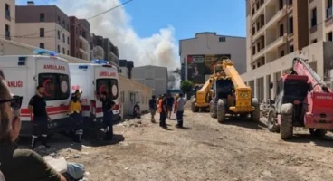 Malatya’da konteyner kent alevlere teslim oldu