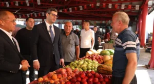 Mustafa Özkan: “Adana’nın her noktasında hemşehrilerimizle gönül gönüleyiz”