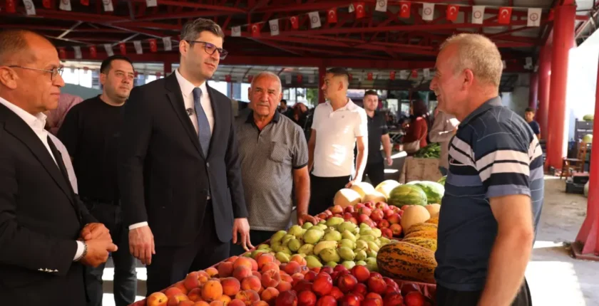 Mustafa Özkan: “Adana’nın her noktasında hemşehrilerimizle gönül gönüleyiz”