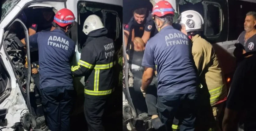Servis minibüsü ile tır çarpıştı: 1 ölü 14 yaralı