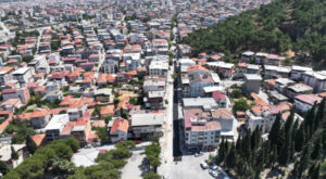 Manisa Soma'da Turgutalp Mahallesi ilk kez sıcak asfaltla buluşuyor