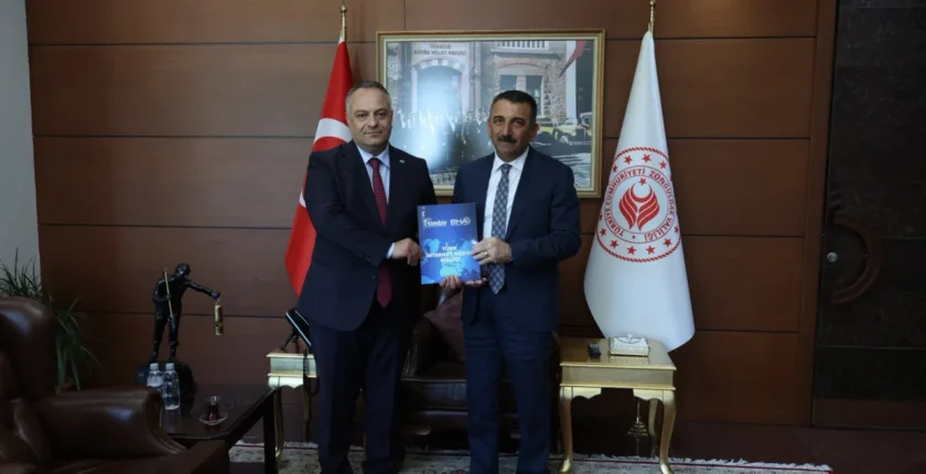 TİMBİR Genel Başkan Yardımcısı Baloğlu, Vali Hacıbektaşoğlu ile internet medyasını görüştü
