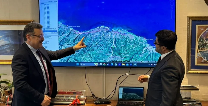 Trabzon’da raylı sistem için ilk kazma vuruluyor