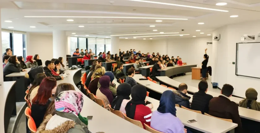 Üniversite kayıtlarında son gün: Süre bugün doluyor