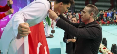 Van’ın gururu Mehmet Raci Şahin, başarılarıyla geleceğe güven veriyor