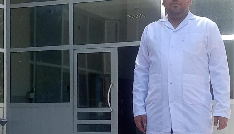 Üniversite harcı için inşaatlarda çalışan Suriyeli geleceğin diş hekimi destek bekliyor