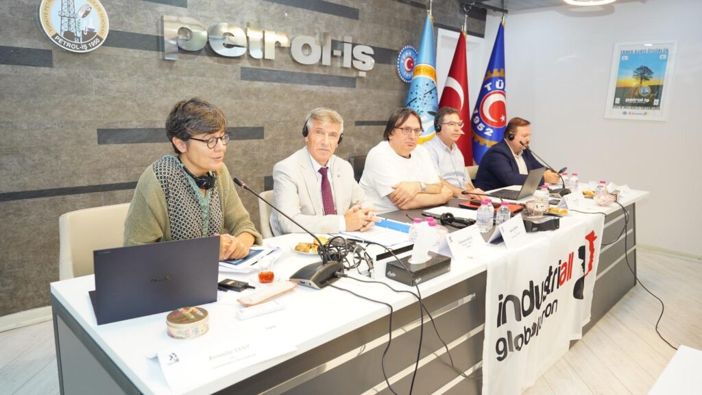 Özçelik-İş Genel Sekreteri Koç, IndustriALL Türkiye Kadın Ağı Toplantısı’na katıldı