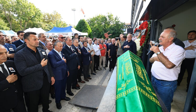 İBB Başkan Vekili Aslan'ın babası Sivas'ta toprağa verilecek İBB Başkan Vekili Aslan'ın babası Sivas'ta toprağa verilecek