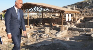 Bakan Ersoy, Adıyaman’daki kültür ve turizm çalışmalarını inceledi