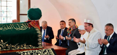İçişleri Bakanı Mustafa Çiftçi Söğüt’te… Ertuğrul Gazi’nin türbesini ziyaret etti