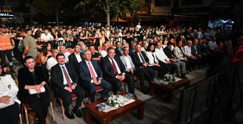Ankara Nallıhan’da 4 günlük festival başladı Ankara Nallıhan’da 4 günlük festival başladı