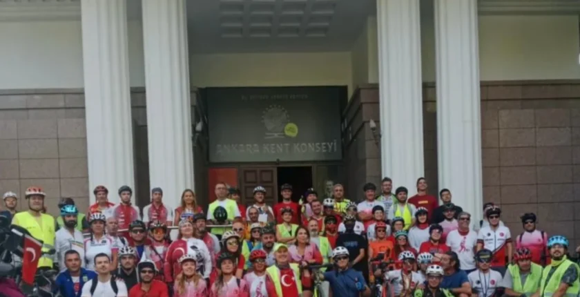 Ankara’da Zafer Bayramı coşkusu pedallara taşındı