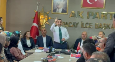Arpaçay’da teşkilat çalışmaları ve yatırımlar masaya yatırıldı