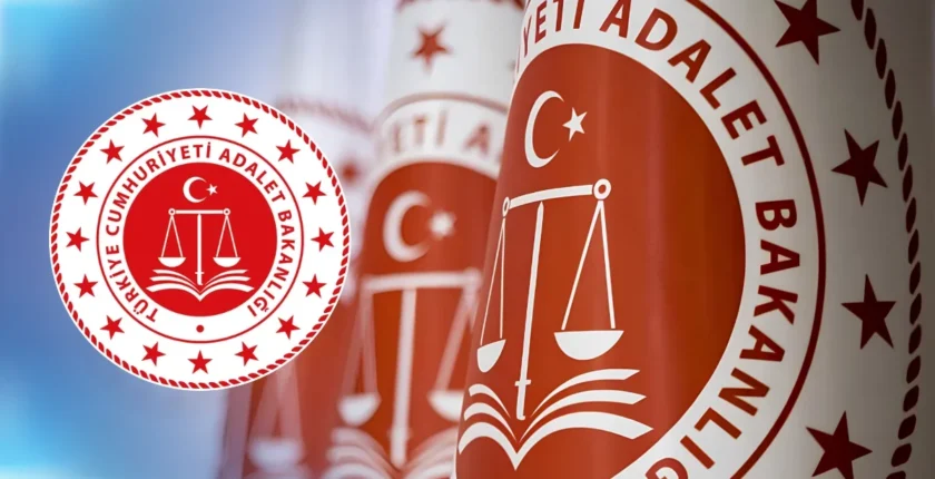 Bakanı Gürlek duyurdu: 135 Alo Adalet Hattı pilot uygulamayla başladı Bakanı Gürlek duyurdu: 135 Alo Adalet Hattı pilot uygulamayla başladı