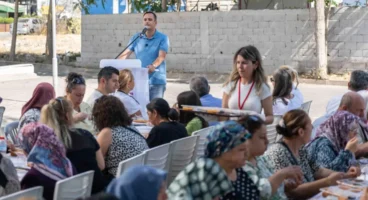 Bornova’da kadınlar bostanda buluştu