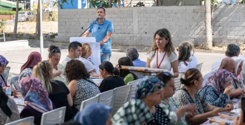 Bornova’da kadınlar bostanda buluştu