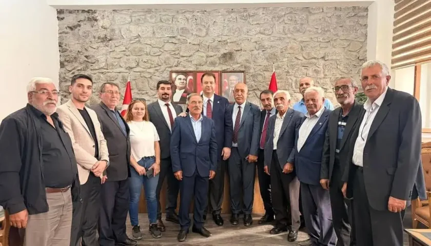 CHP Kars’ta İlçe teşkilatlarına yeni görev dağılımı