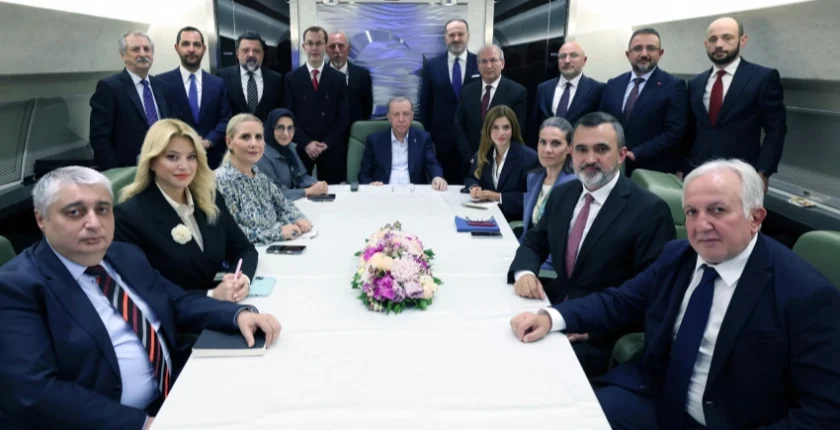 Cumhurbaşkanı Erdoğan: Türkiye, Doğu ile Batı arasında dengeli ilişkiler kurabilen bir ülke
