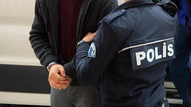 Denetim noktalarını paylaşanlara operasyon: 36 gözaltı Denetim noktalarını paylaşanlara operasyon: 36 gözaltı