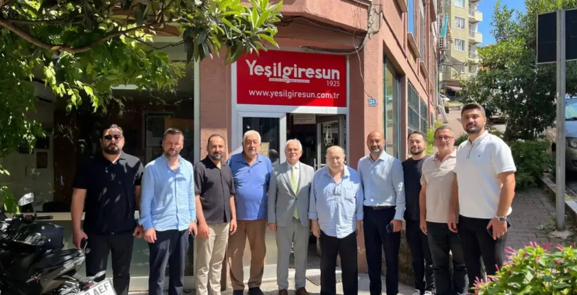 Giresun Milletvekili Prf. Dr. Nazım Elmas TMO fındık alımı için devrede Giresun Milletvekili Prf. Dr. Nazım Elmas TMO fındık alımı için devrede