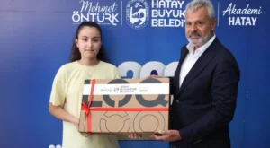Hatay Büyükşehir Belediyesinden eğitime 3 aşamalı destek
