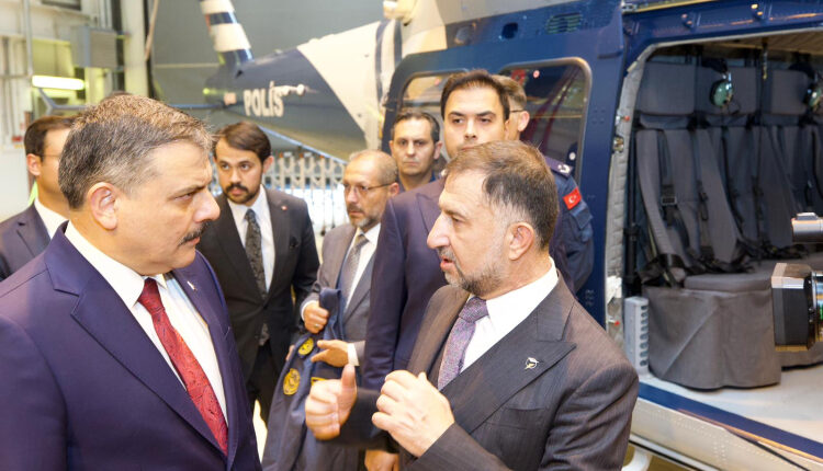 İlk T625 GÖKBEY Emniyet envanterinde… İlk helikopter teslim edildi