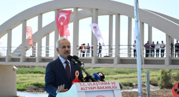 Tarihi Gediz Köprüsü yeniden hizmette