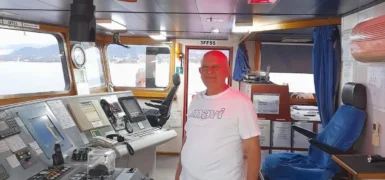 Kaptan ve 9 personel için umutlu bekleyiş