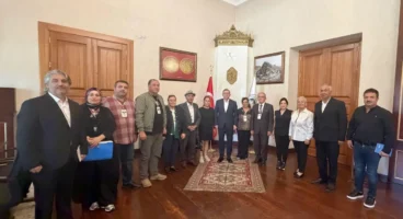 Kars Valisi Ziya Polat'tan makamına kabul