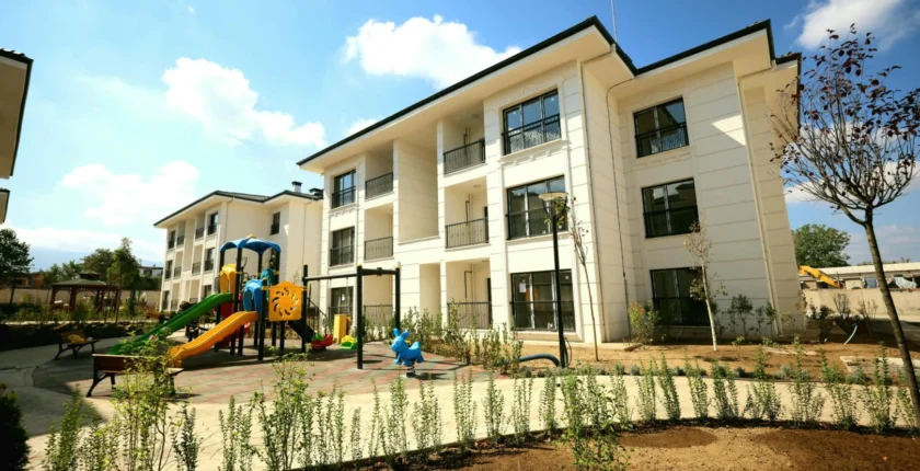 Kocaeli'de Kartepe Evleri’nde teslim heyecanı Kocaeli'de Kartepe Evleri’nde teslim heyecanı
