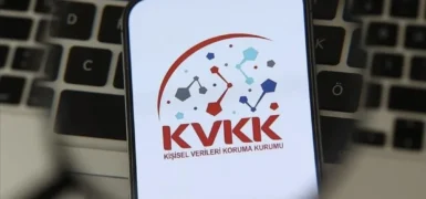 KVKK’dan uçak içi internet hizmetine “açık rıza” cezası