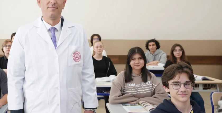 MEB'den öğretmenlik kariyer basamakları kılavuzu