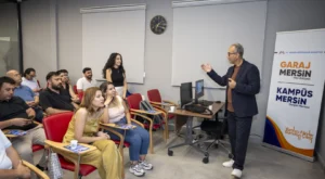 Mersin’de liderliğin şifreleri konuşuldu Mersin’de liderliğin şifreleri konuşuldu