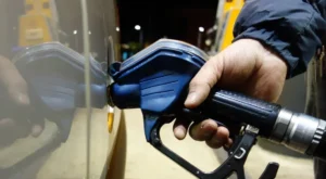 Motorine ÖTV zammı: Güncel fiyatlar belli oldu Motorine ÖTV zammı: Güncel fiyatlar belli oldu