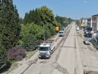 Sakarya Arifiye’nin can damarında üst yapı çalışmaları başladı Sakarya Arifiye’nin can damarında üst yapı çalışmaları başladı