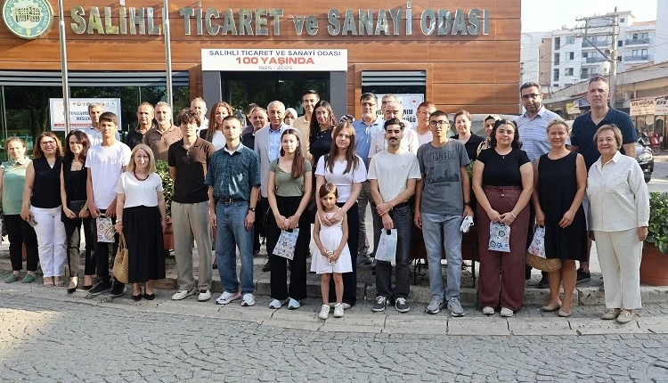 Salihli TSO, başarılı öğrencileri ödüllendirdi