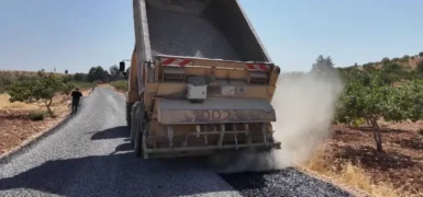 Şanlıurfa Karaköprü kırsalında 7 Km’lik yol Büyükşehir’le yenilendi
