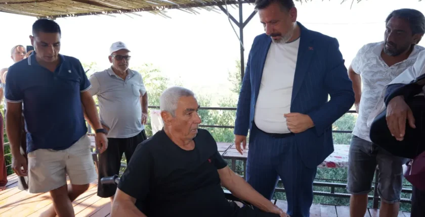 Arsuz’da ihtiyaç sahibi aileleri ziyaret